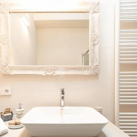 Antico Borgo B&B 4*