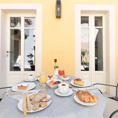 Bed & Breakfast Antico Borgo