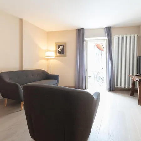 Bed & Breakfast Antico Borgo 4*