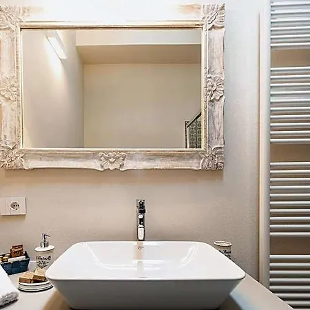 B&B Antico Borgo 4*