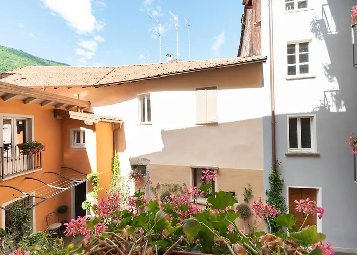 Bed & Breakfast Antico Borgo 4*