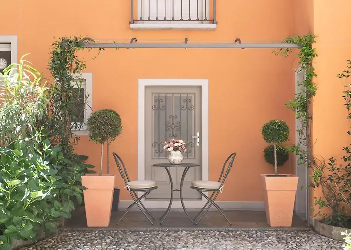 Antico Borgo 4* 坎诺比奥